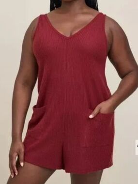 Sleeveless V-Neck Waffle Knit Romper